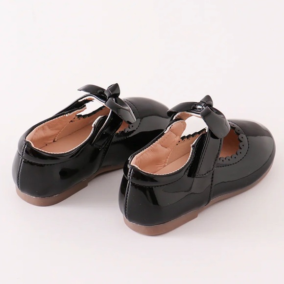 Little girl toddler Abby & Evie Black Patent Mary Jane Shoes, US Sizes 7-13 - Picture 4 of 8